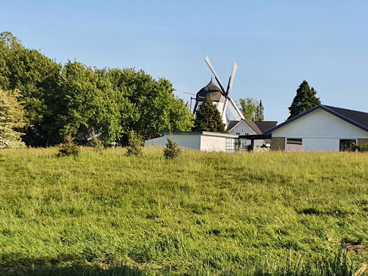 Apartamento Slotsgaardens Feriegard. Jels Exterior foto