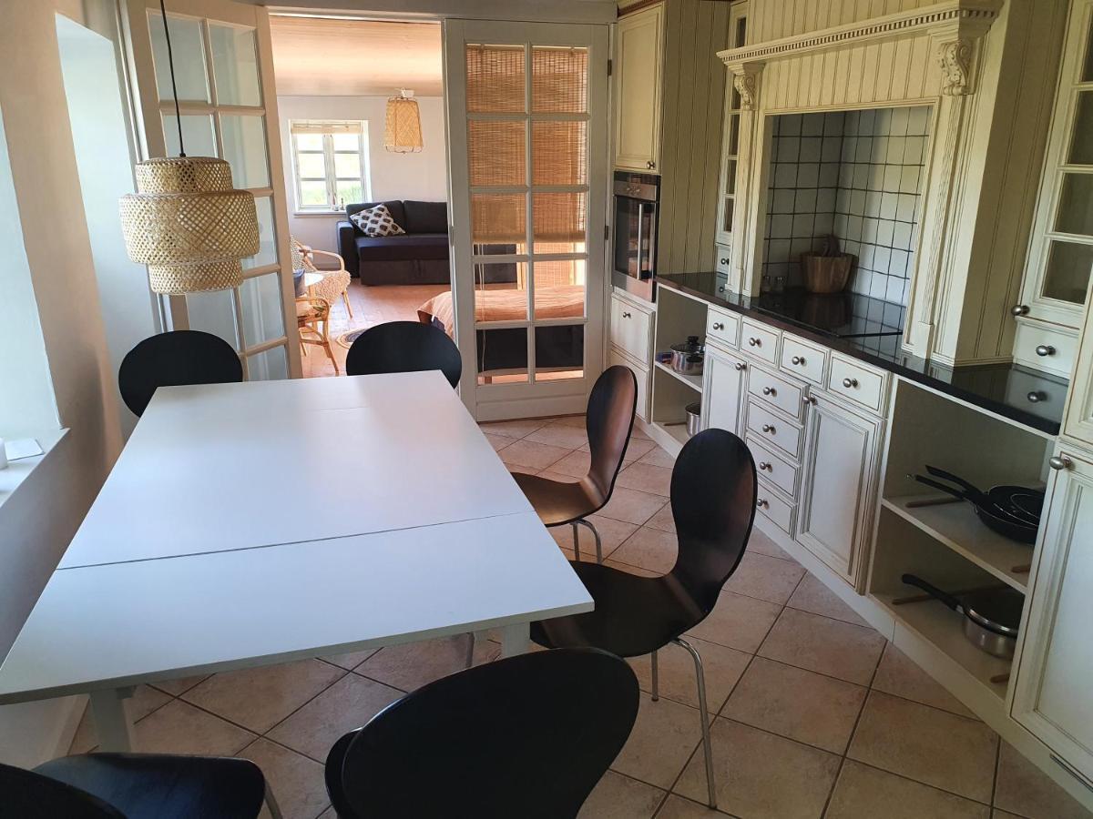 Apartamento Slotsgaardens Feriegard. Jels Exterior foto